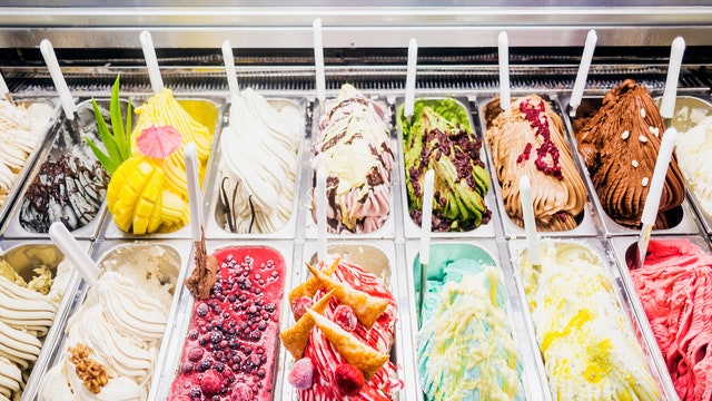No ice cream and pizza after midnight: Milan becomes the latest European hotspot to battle overtourism